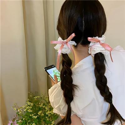 兰闺春怨